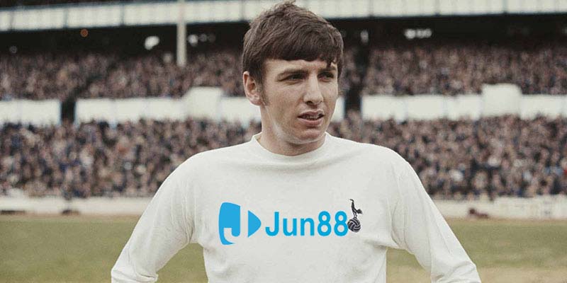 Tiền đạo Martin Peters - Đội tuyển Anh năm 1966