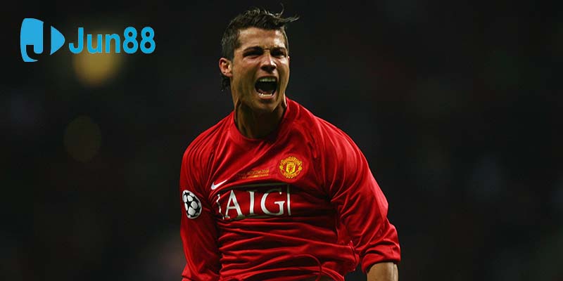 Ronaldo luôn bùng nổ khi chơi cho Man Utd