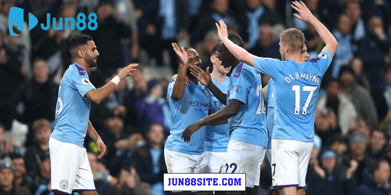 Man city biến trận đấu thành buối đá tập cho riêng mình