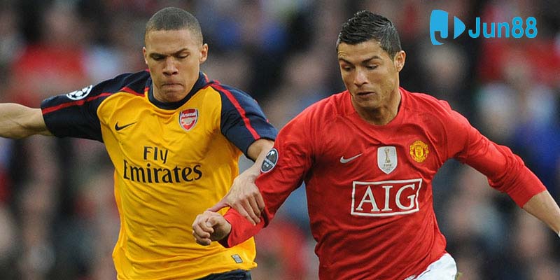 Cristiano Ronaldo thừa nhận từng rất gần Arsenal