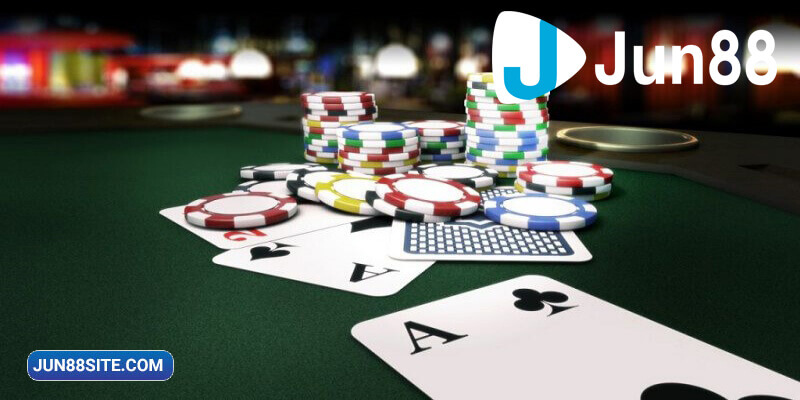 Học hỏi cách chơi Poker ăn tiền đến từ chuyên gia hàng đầu 